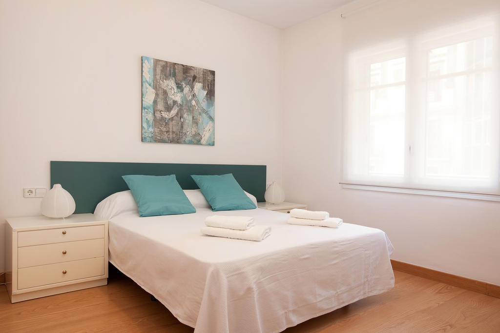 Click&Flat Floridablanca Apartment Barcelona Ruang foto